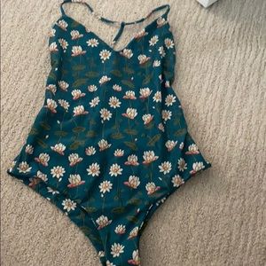 Benoa Lotus Onepiece
